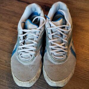 Reebok Easytone women's athletic running shoes